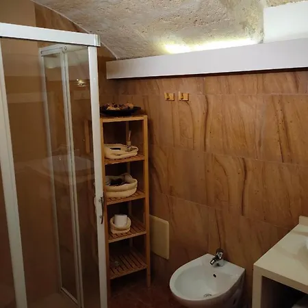 Del Corso ألتامورا