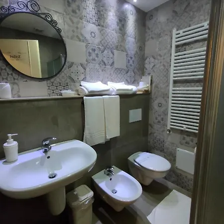 فندق مبيت وإفطار Del Corso 3*